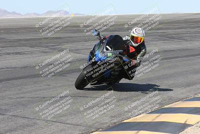 media/May-25-2025-TrackXperience (Sun) [[393a69de75]]/Level 1/Session 2 (Bowl)/